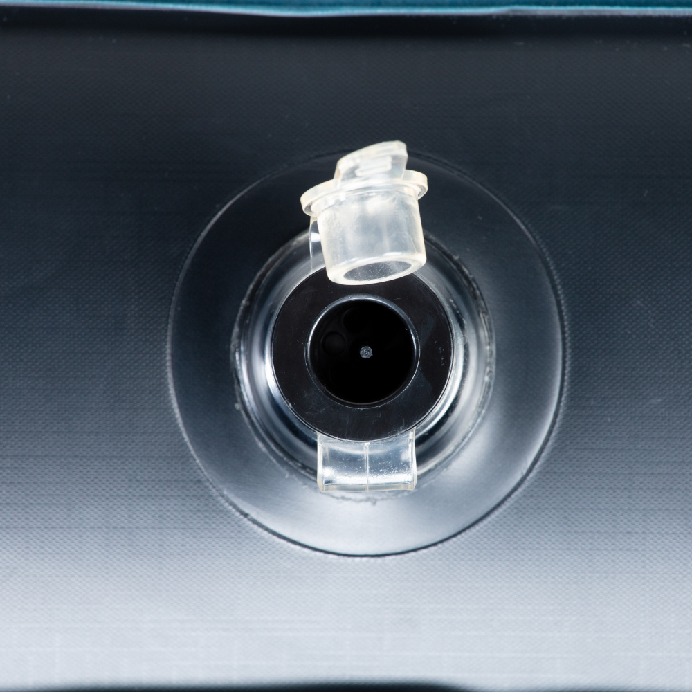 OZtrail Double Air Mattress 23cm 6 OZtrail Double Air Mattress 23cm - Image 4